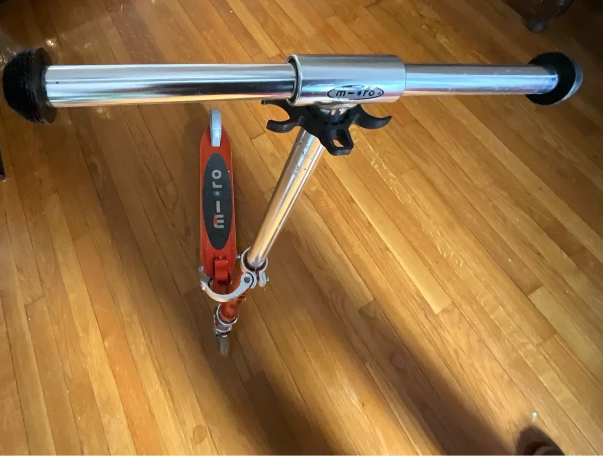Childs Scooter - Image 1