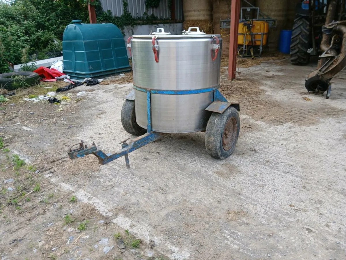 Mobile water/milk tank - Image 1