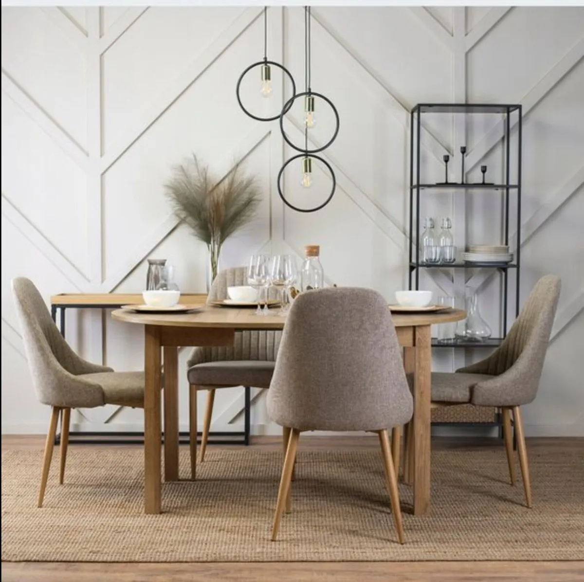 Set of 4 dining chairs - Image 3