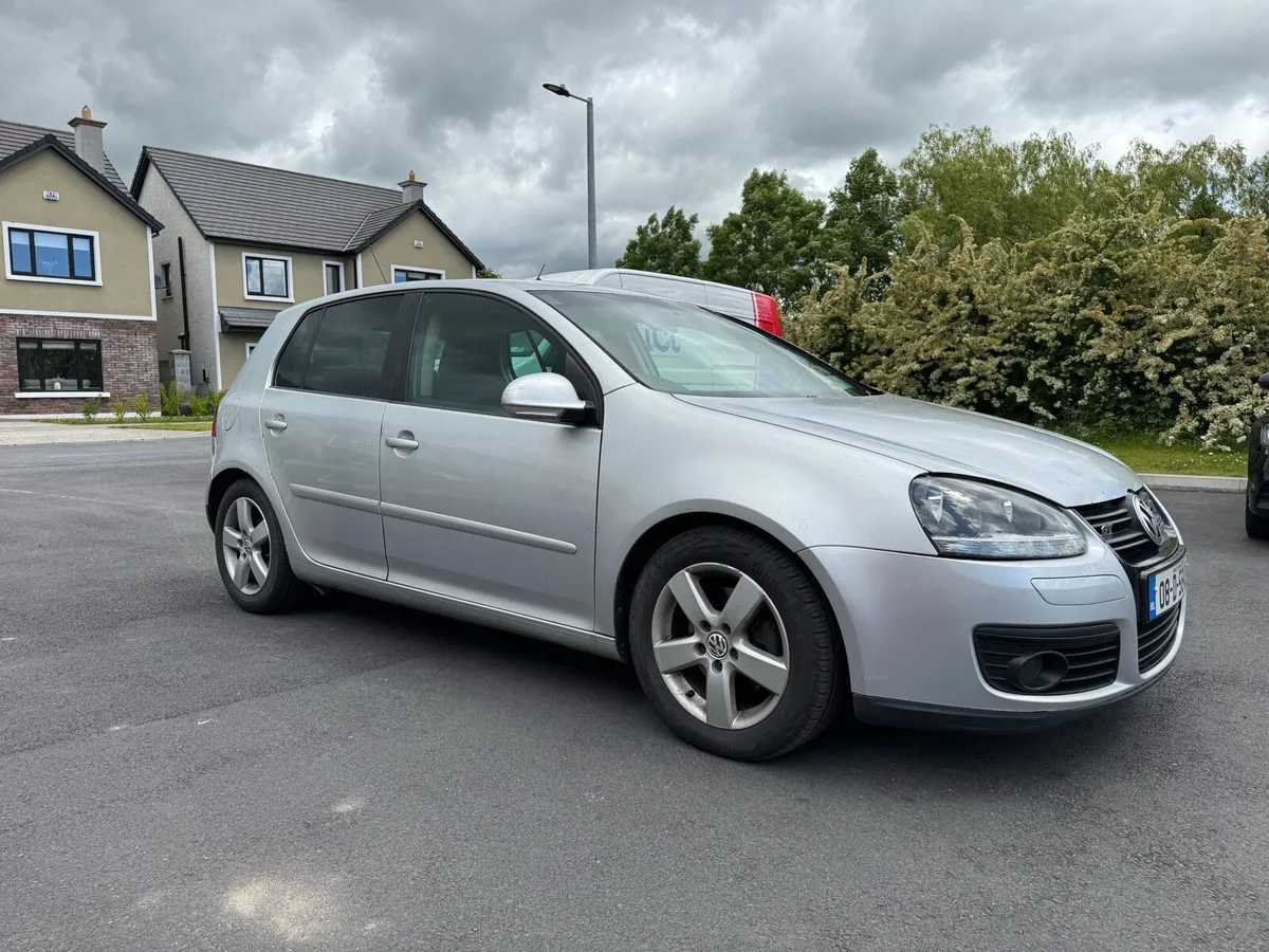 Volkswagen Golf GT Sport - Image 3
