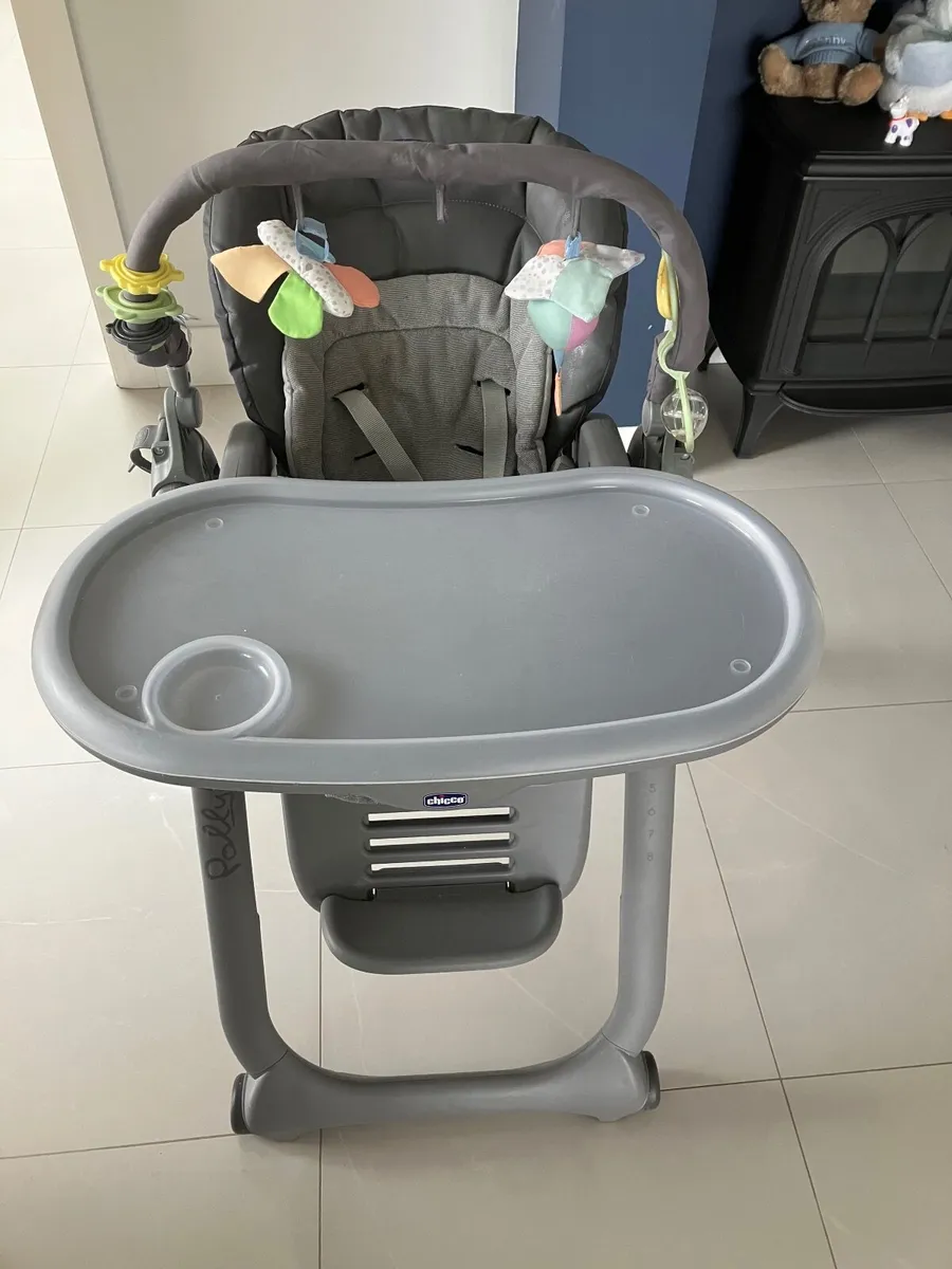 Chicco polly magic relax high chair - Image 1