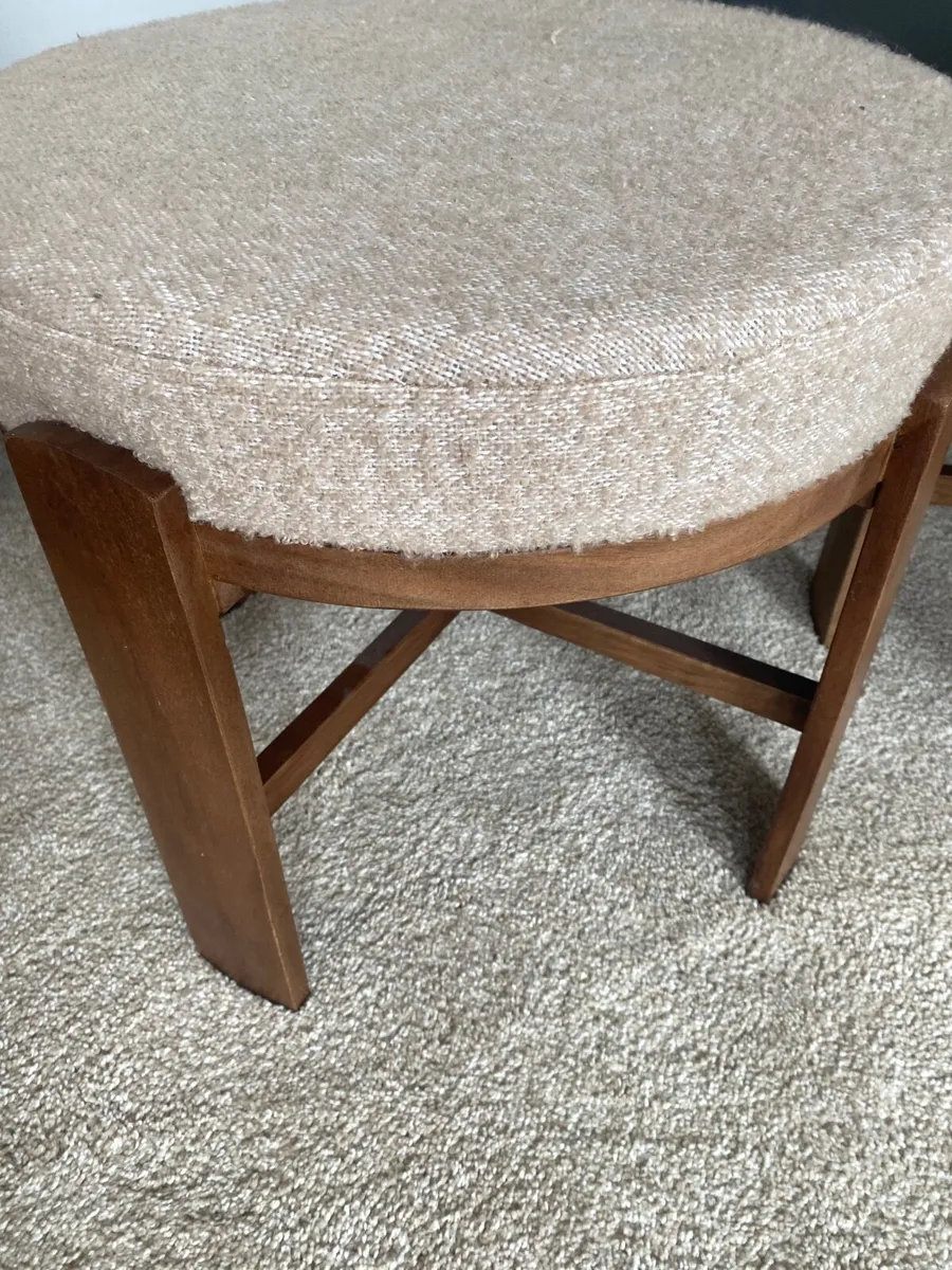 Pair of stools - new - Image 3
