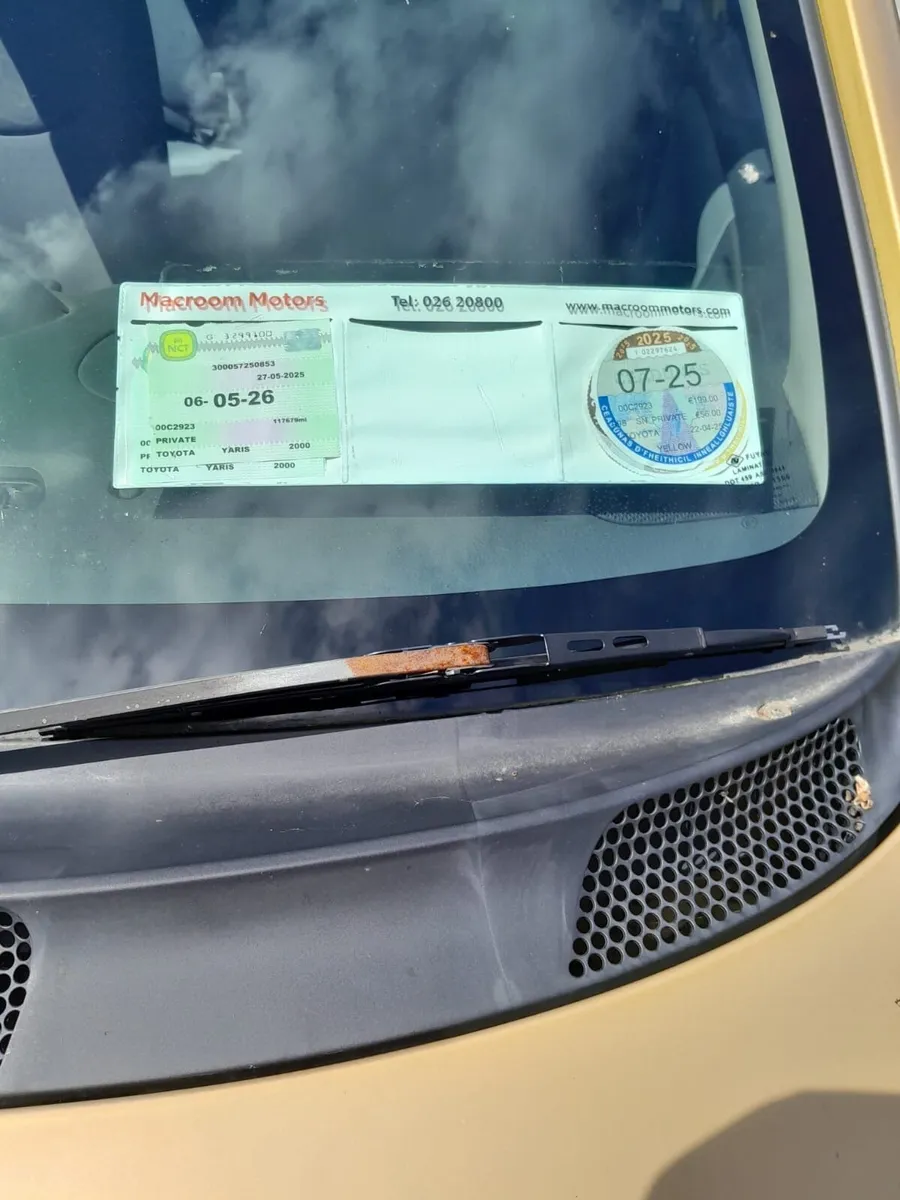 Toyota Yaris 2000 - Image 4