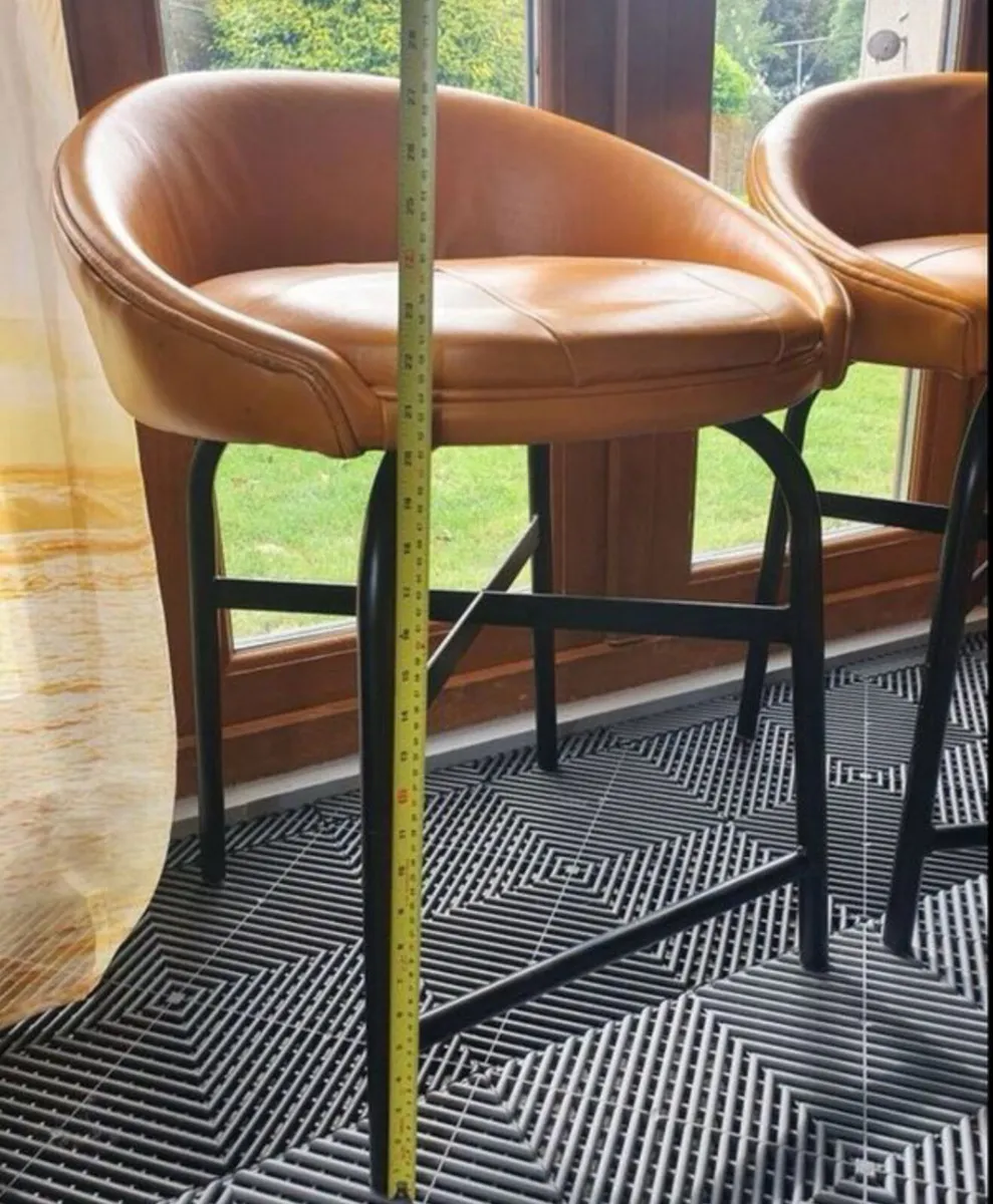 2 high  bar leather chairs stool - Image 3