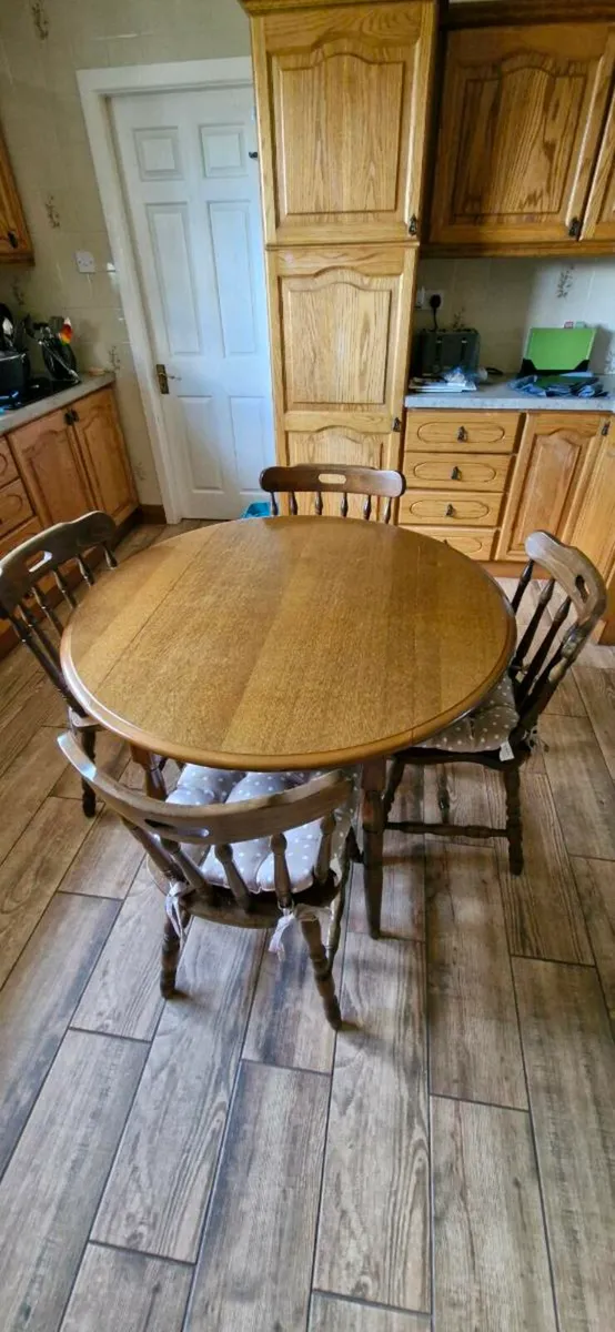 Solid Oak Dining Table & 4 Chairs - Image 1