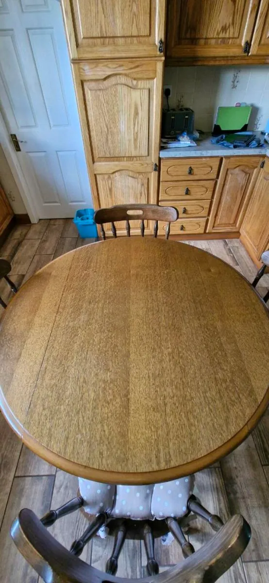 Solid Oak Dining Table & 4 Chairs - Image 2