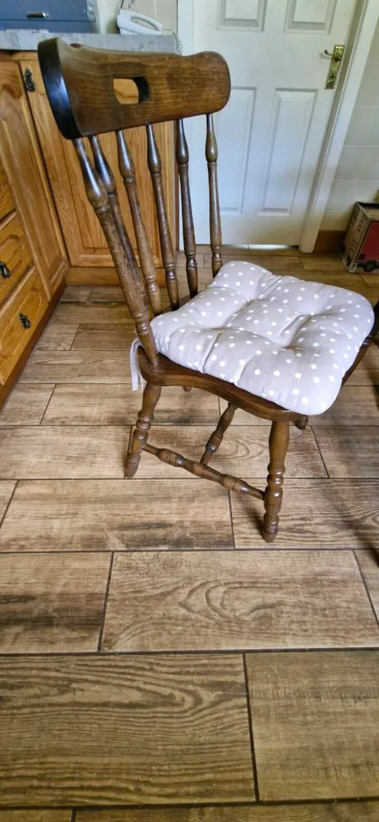 Solid Oak Dining Table & 4 Chairs - Image 4