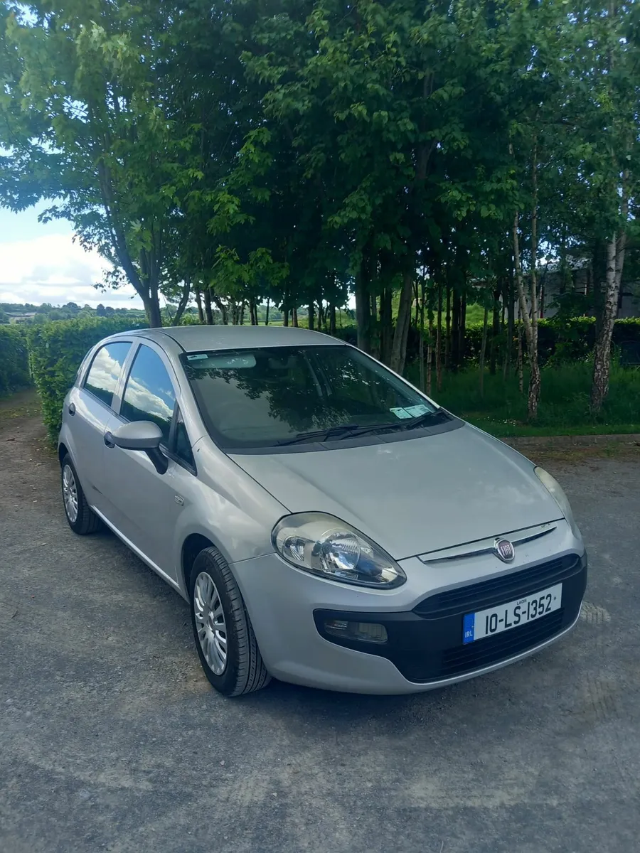 Fiat Punto 2010 - Image 1