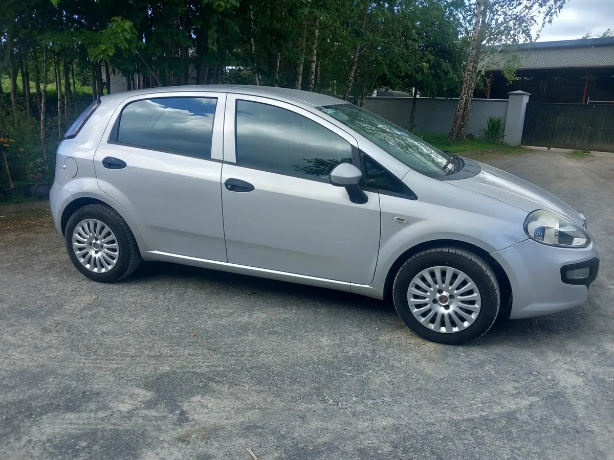 Fiat Punto 2010 - Image 4