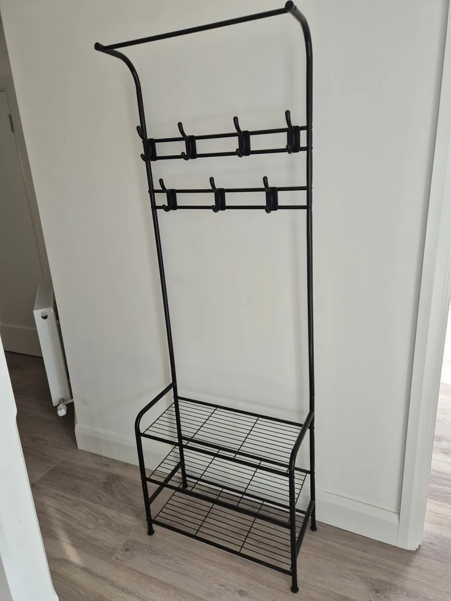 Hall Tree – 8 Hooks + Shoe Shelves – Matte Black