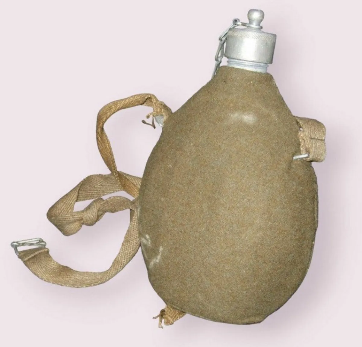 WWII Canteen with Original Wool Carrying Case - Image 4