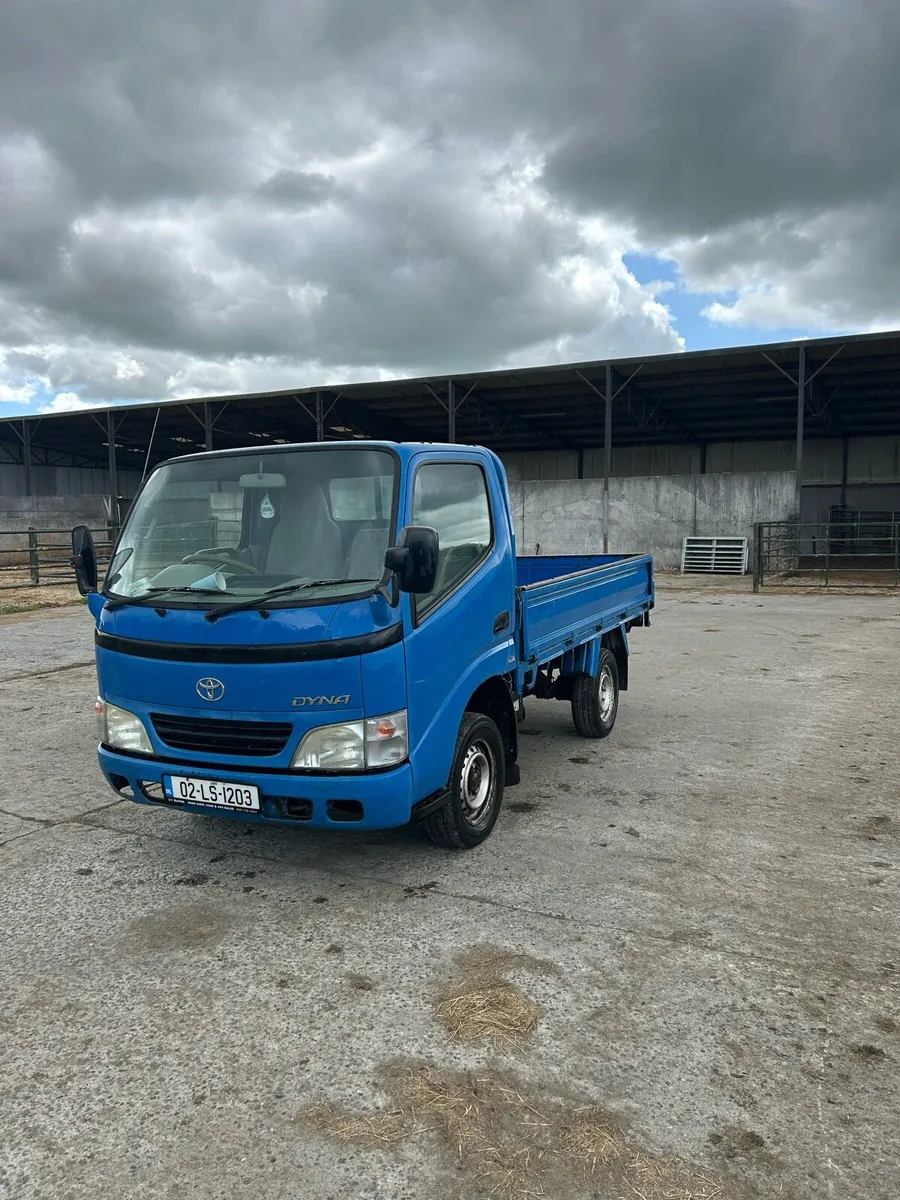 Toyota Dyna - Image 2
