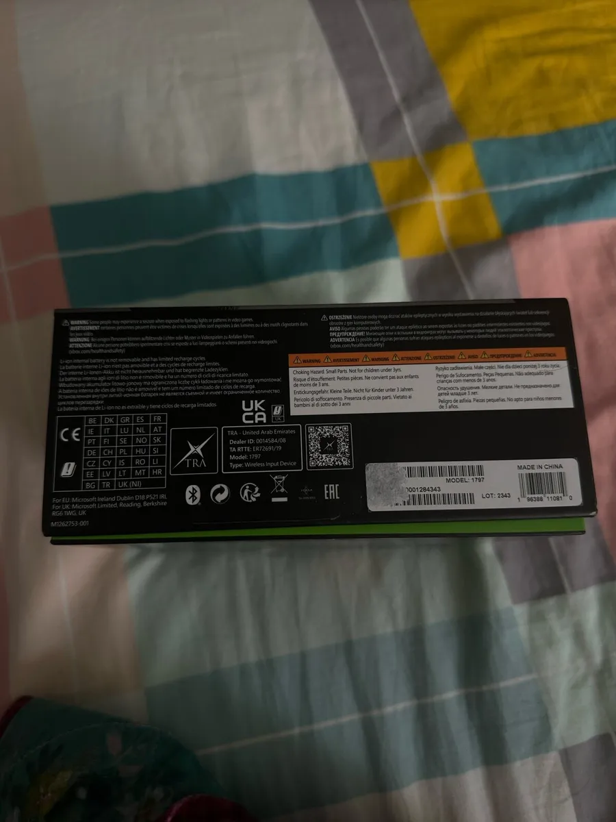 Xbox Pro Controller - Image 3
