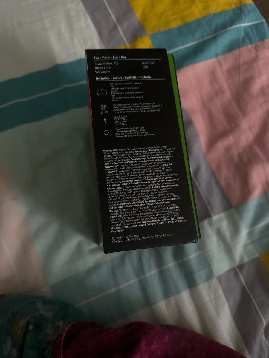 Xbox Pro Controller - Image 4