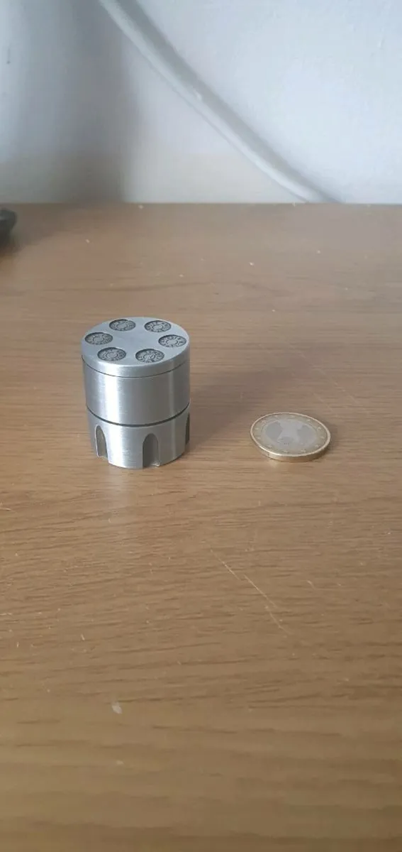 Pocket Grinders. Solid Steel - Image 2