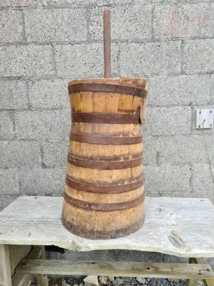 Bar/Restaurant items of bric n brac decoration - Image 1