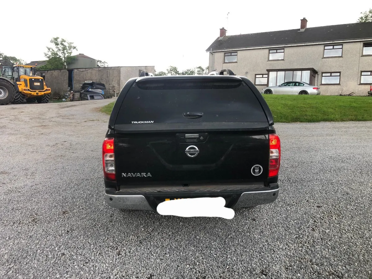 Nissan navara np300 canopy - Image 2