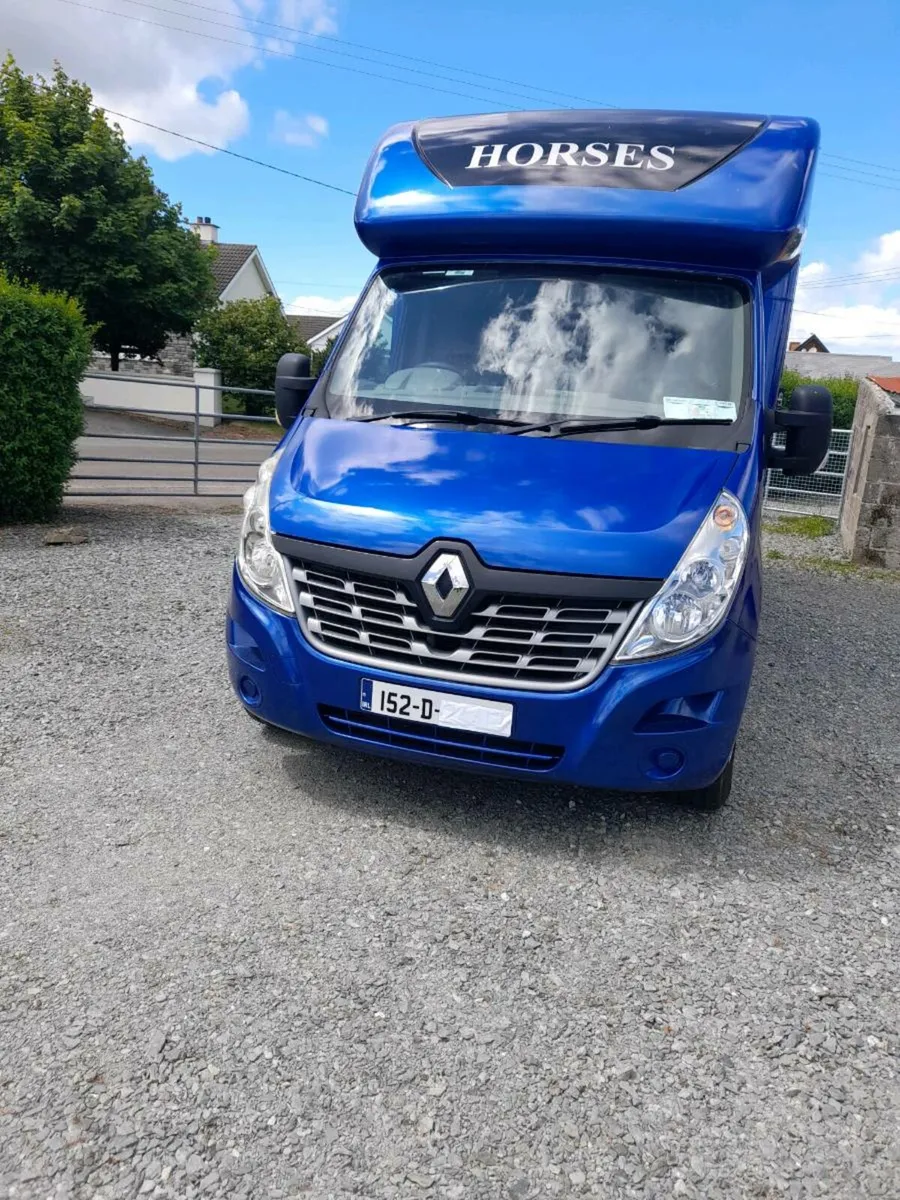 3.5 Ton Horse Lorry .B Licence . - Image 3