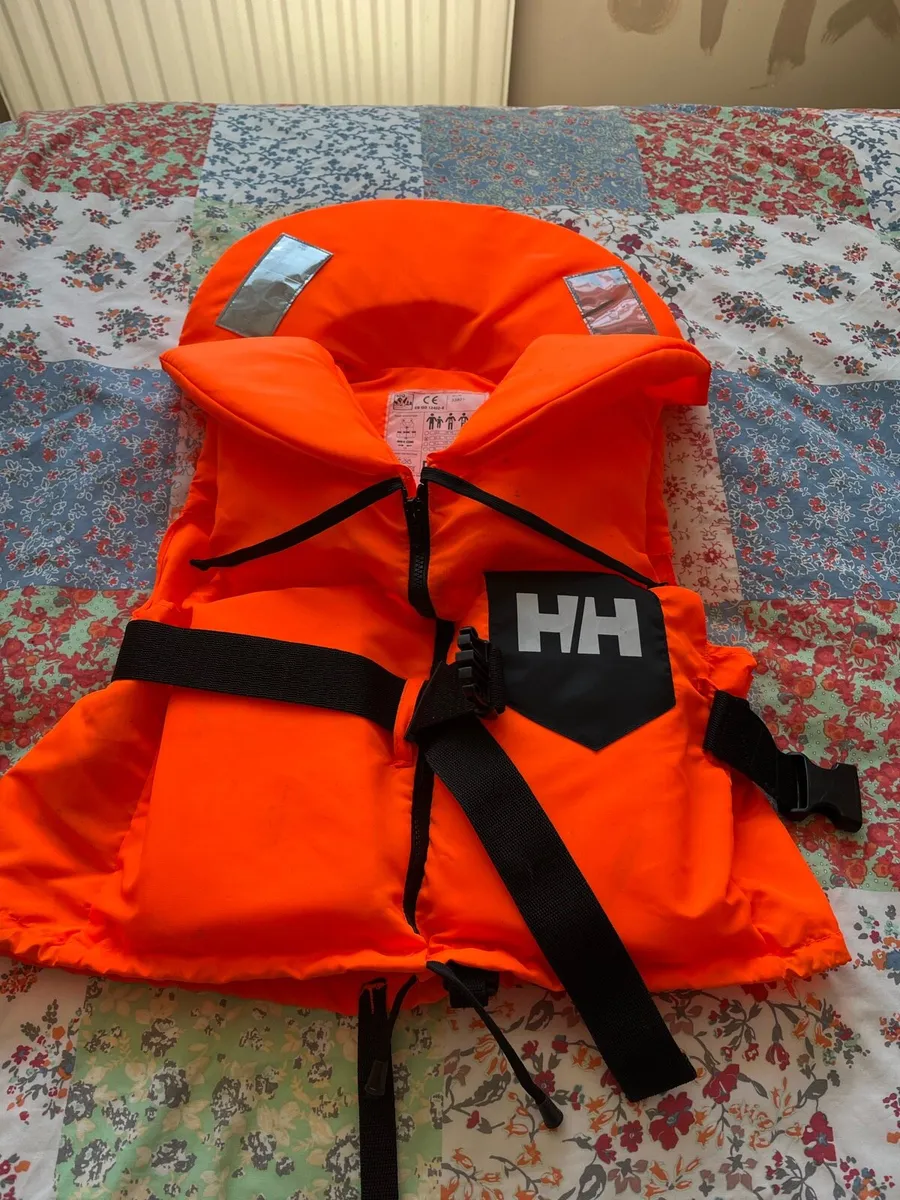 Adult life jacket (small) - Image 1
