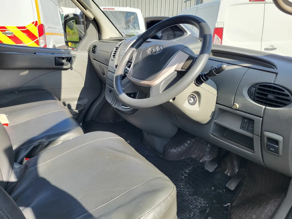 LDV ELECTRIC VAN 2019. LOW KILOMETERS - Image 3