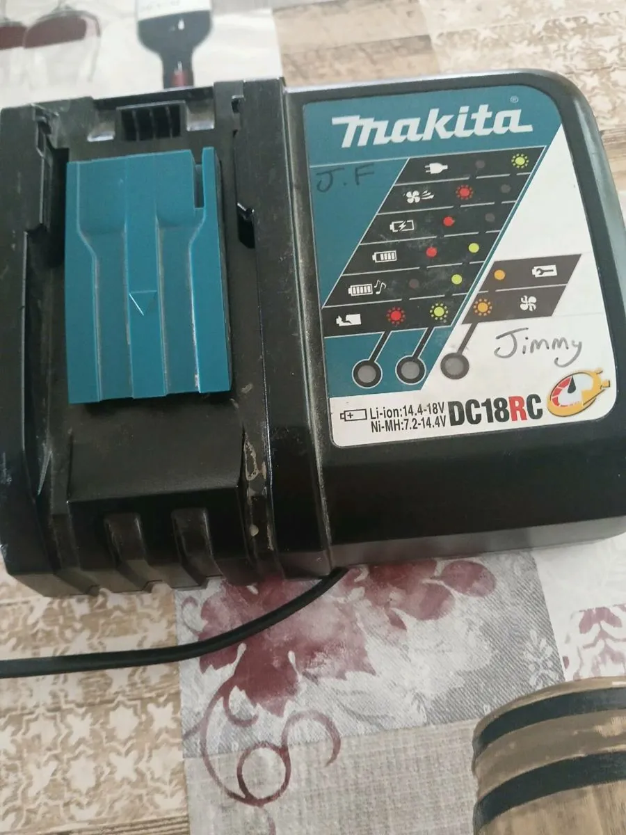 Charger