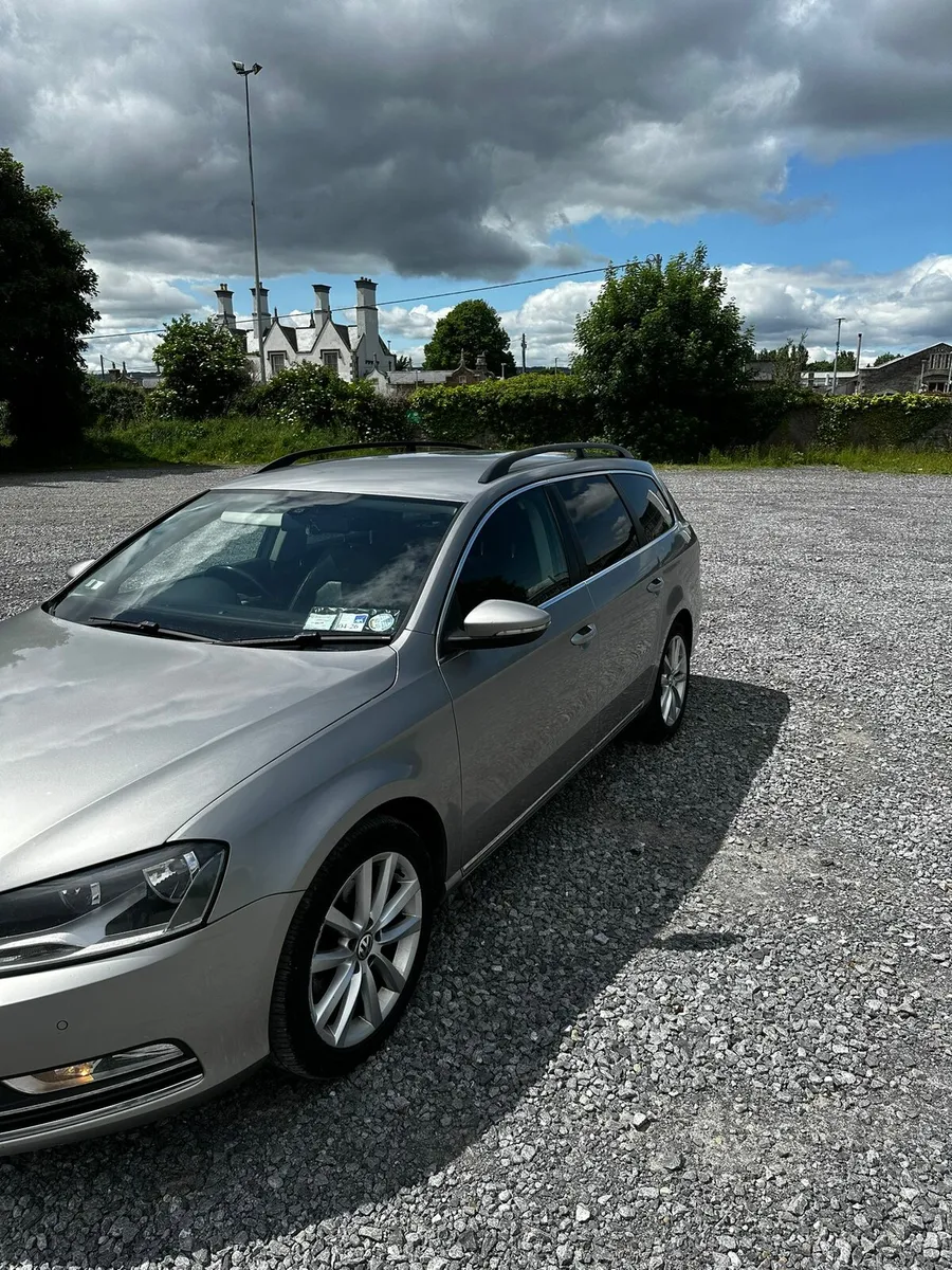 Volkswagen Passat Estate - Image 3
