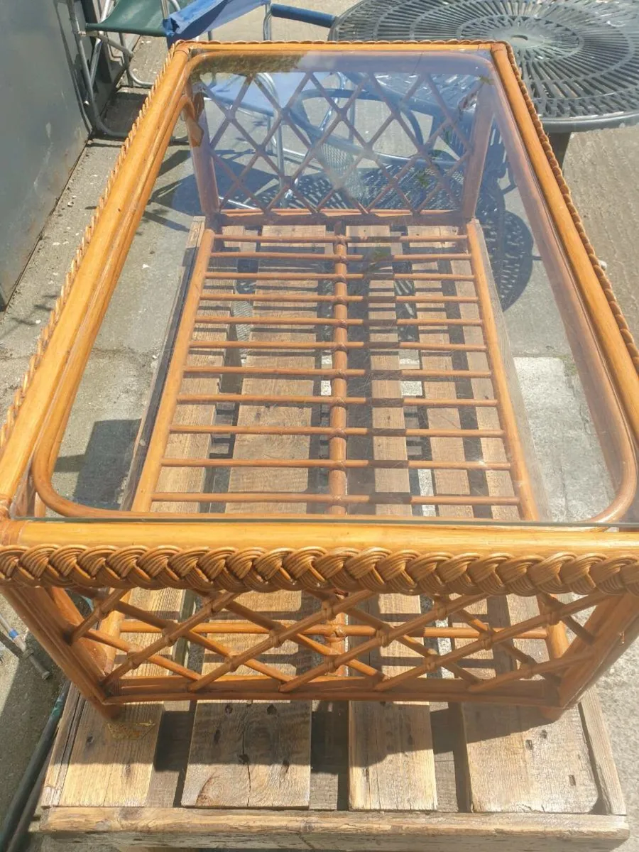 Living room table - Image 2