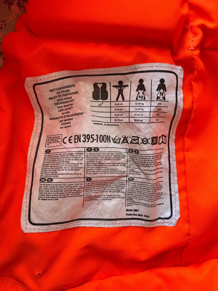 Child’s / Teen Life Jacket - Image 4