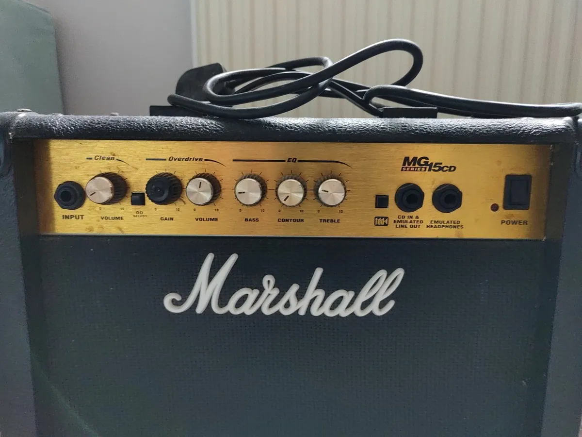 Marshall MG15cd  guitar amp - Image 2