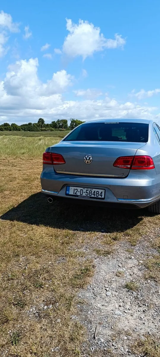 Volkswagen Passat 2012 - Image 3
