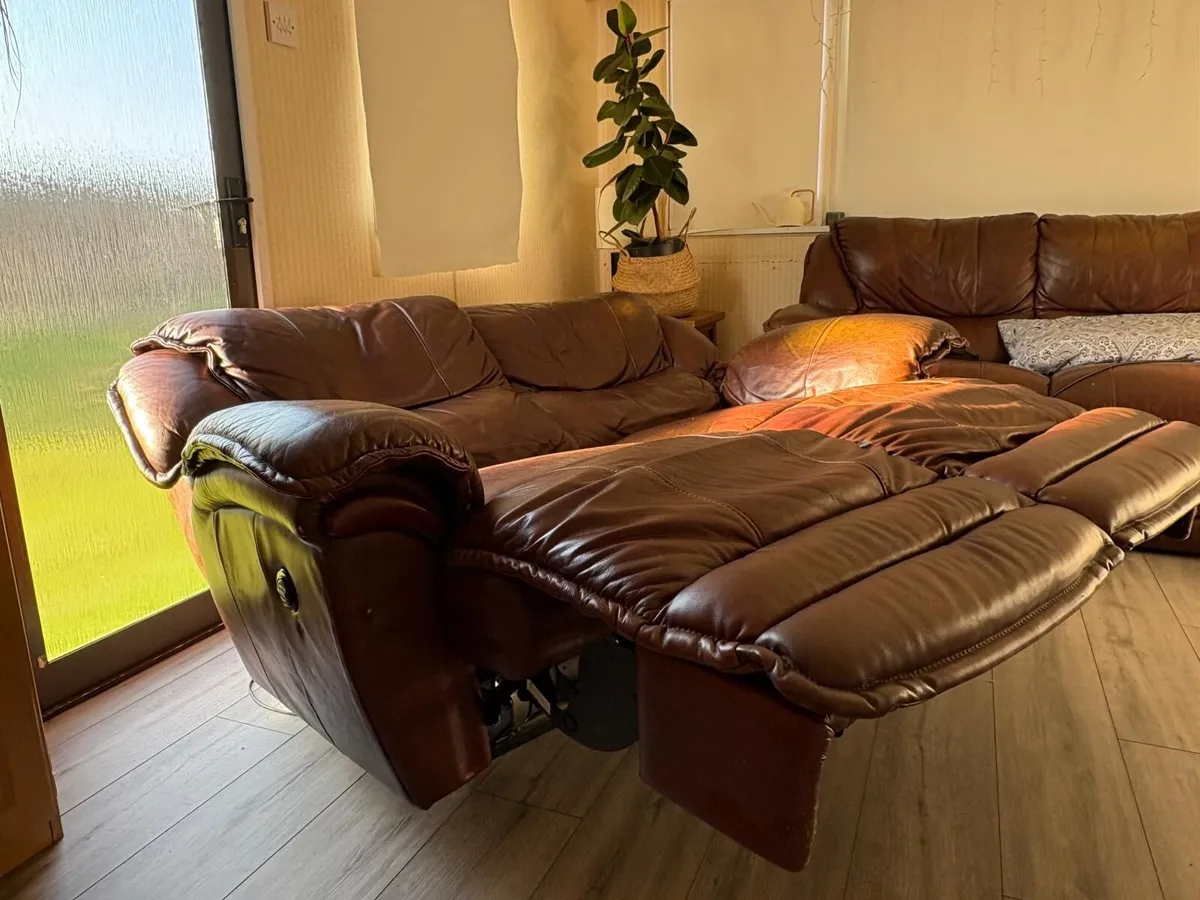 Electric Sofa - Image 1