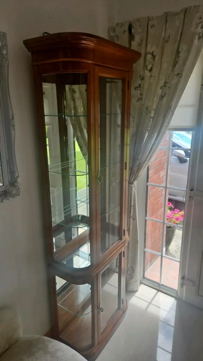 Display cabinet - Image 2