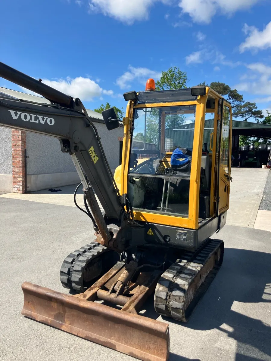Volvo EC25 - Image 4