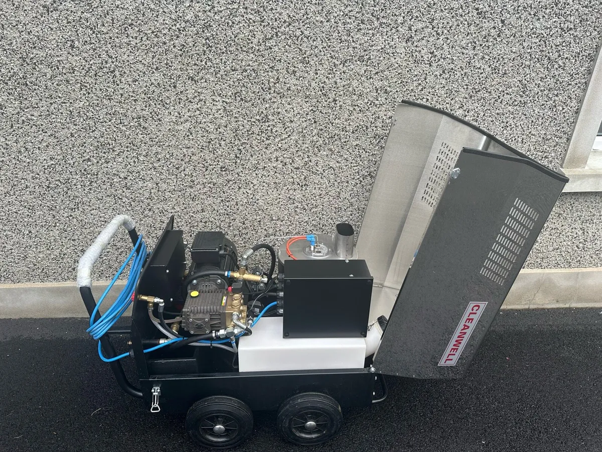 Cleanwell ss14-100 pressure washer hot/cold - Image 4
