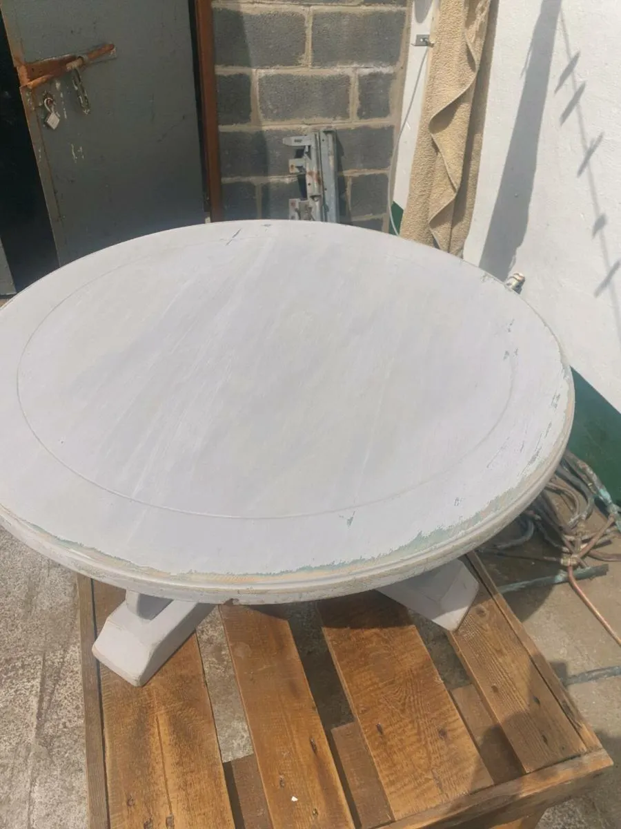 Table - Image 3