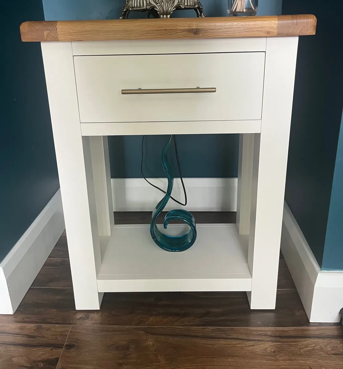 TV Unit and matching Lamp Table / Console - Image 3
