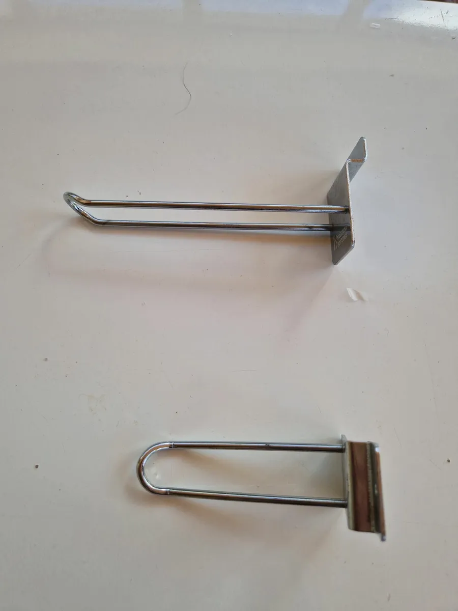 Metal hooks - Image 4