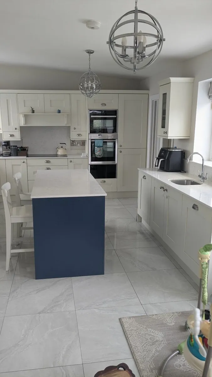 Kitchen - Image 1