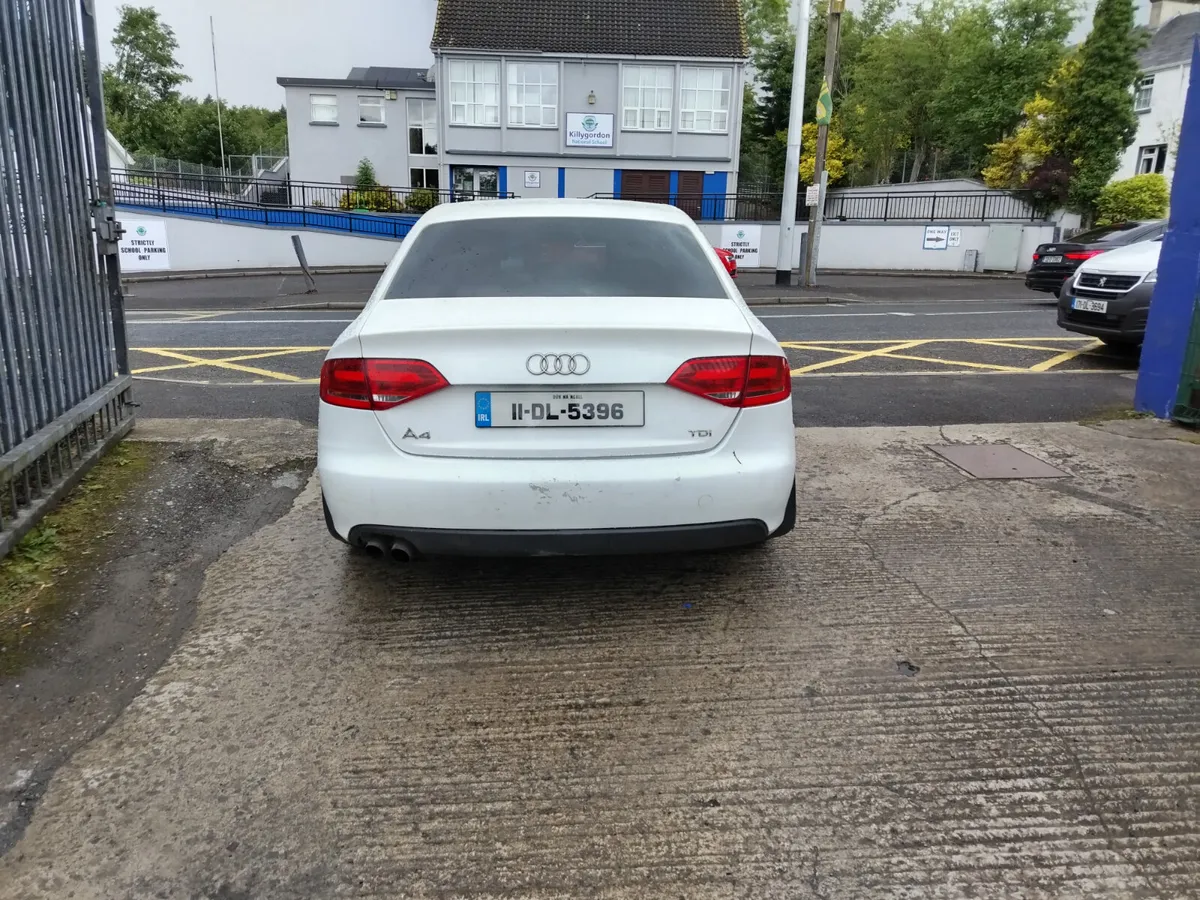 Audi A4 2011 - Image 4