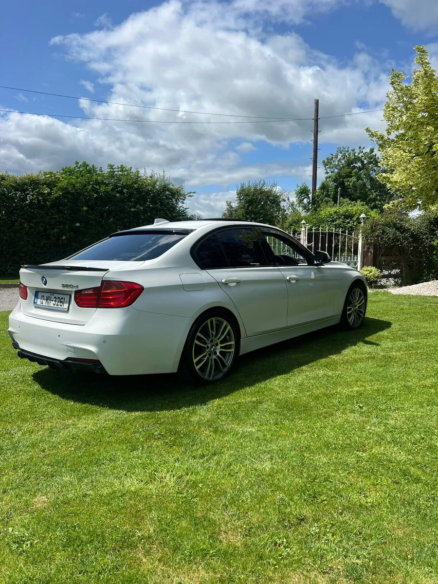 BMW 320d - Image 3