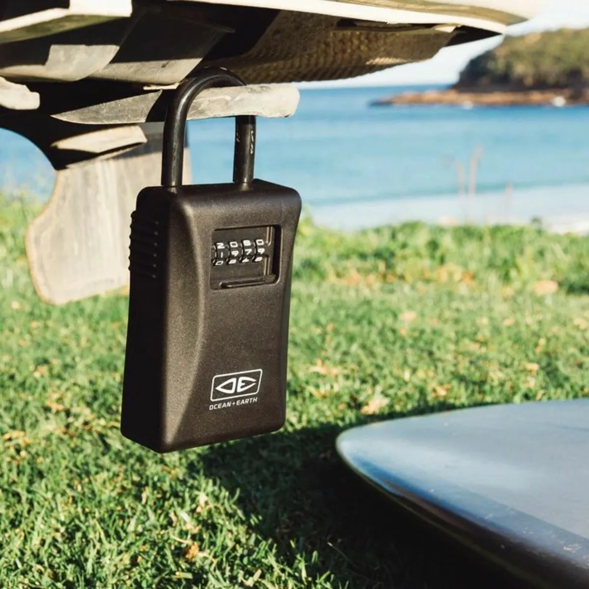 Ocean and Earth Key Vault Padlock - Image 2