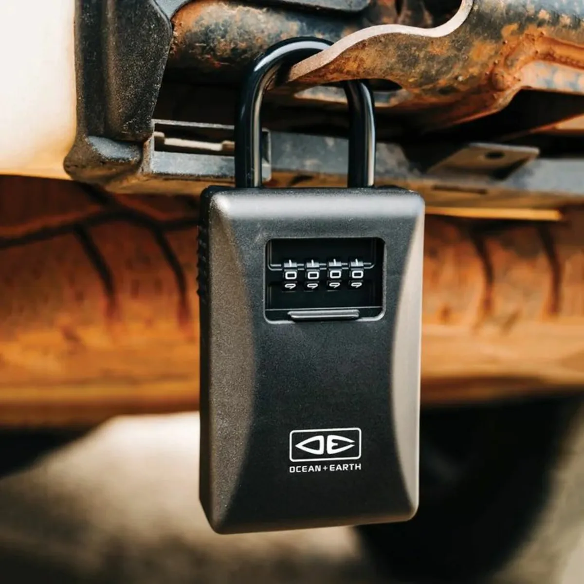 Ocean and Earth Key Vault Padlock - Image 3