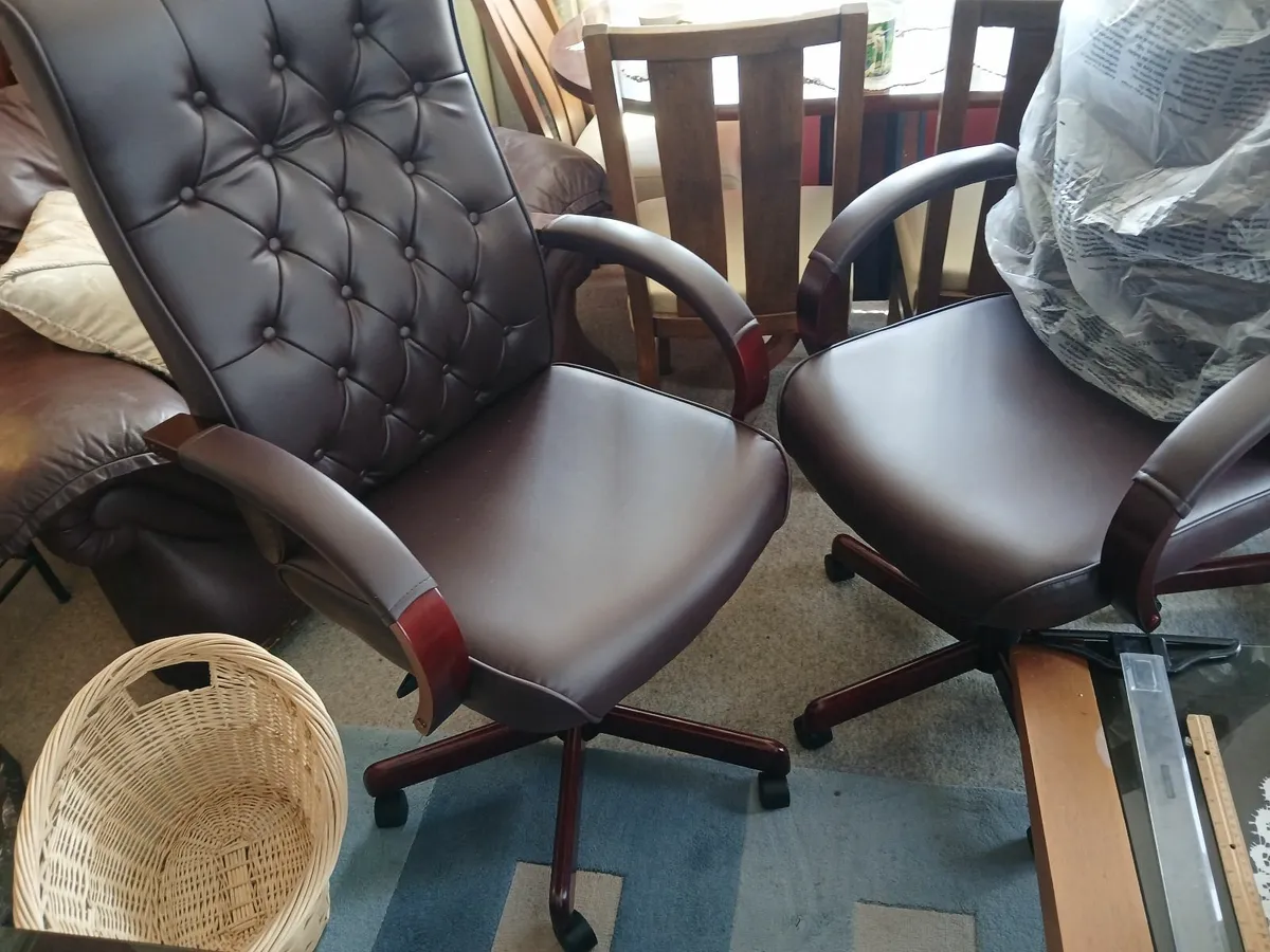 Office chairs lot of (3)...new ...delivered - Image 4