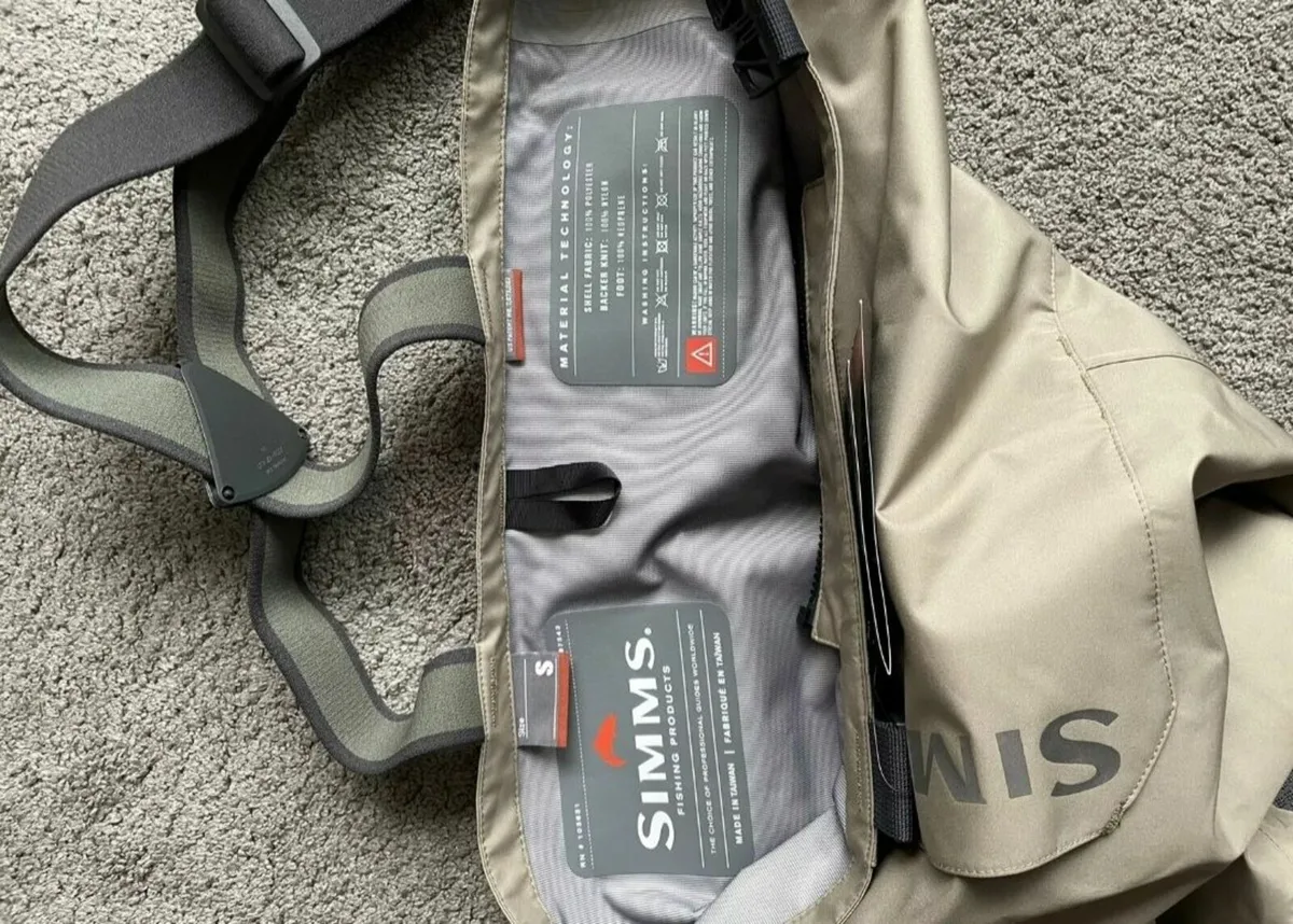 Simms chest waders - Image 1