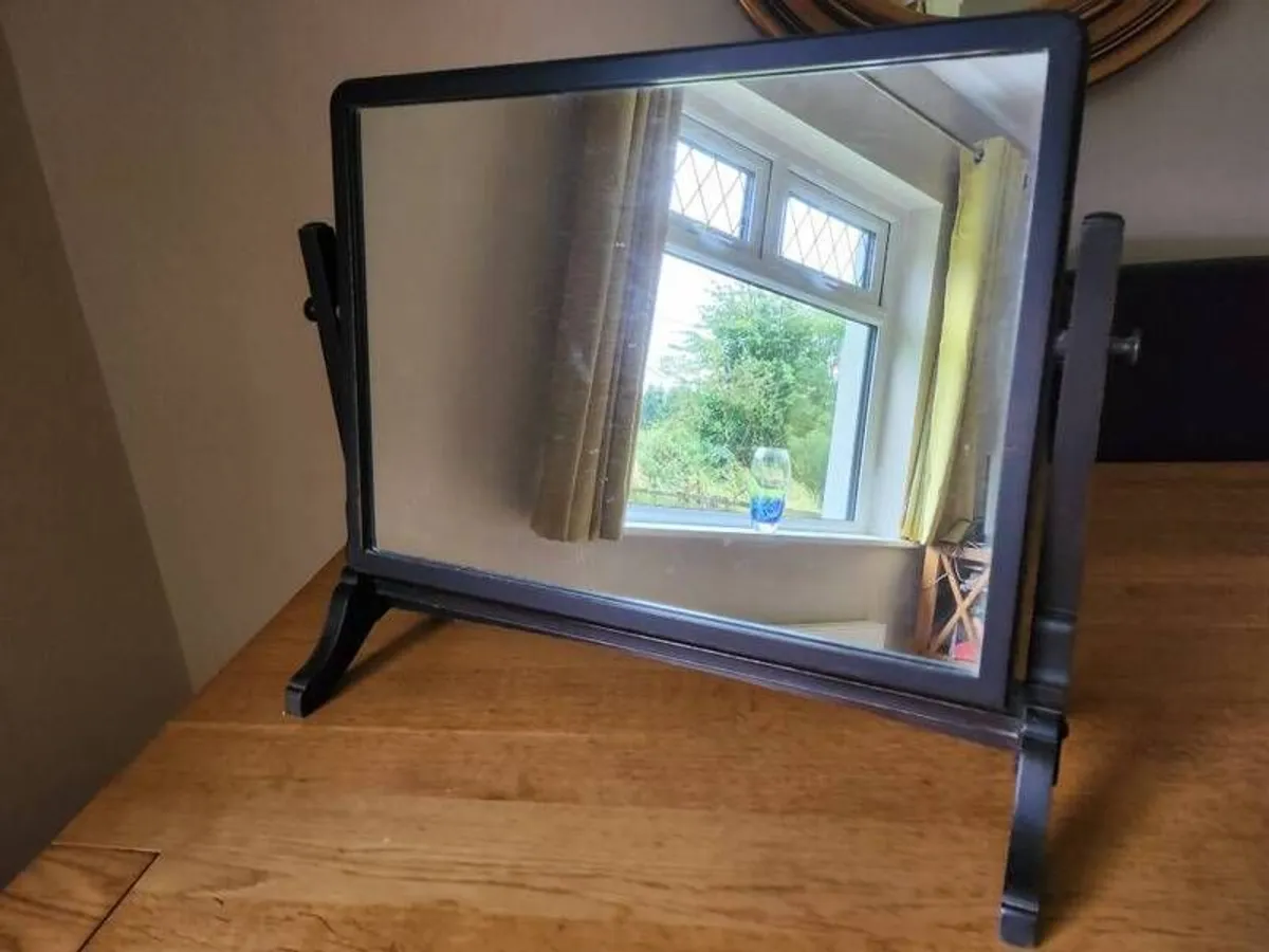 Mirror - Image 4
