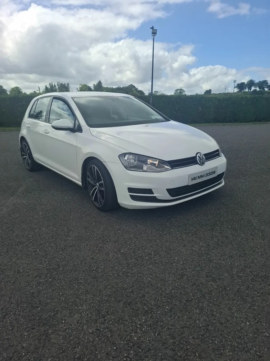 Volkswagen Golf 2014 - Image 1