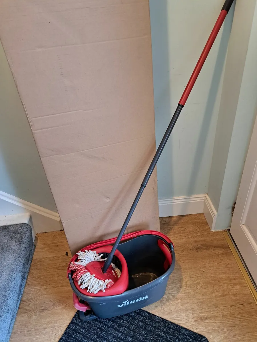 Vileda Spin Mop and Bucket - Image 2