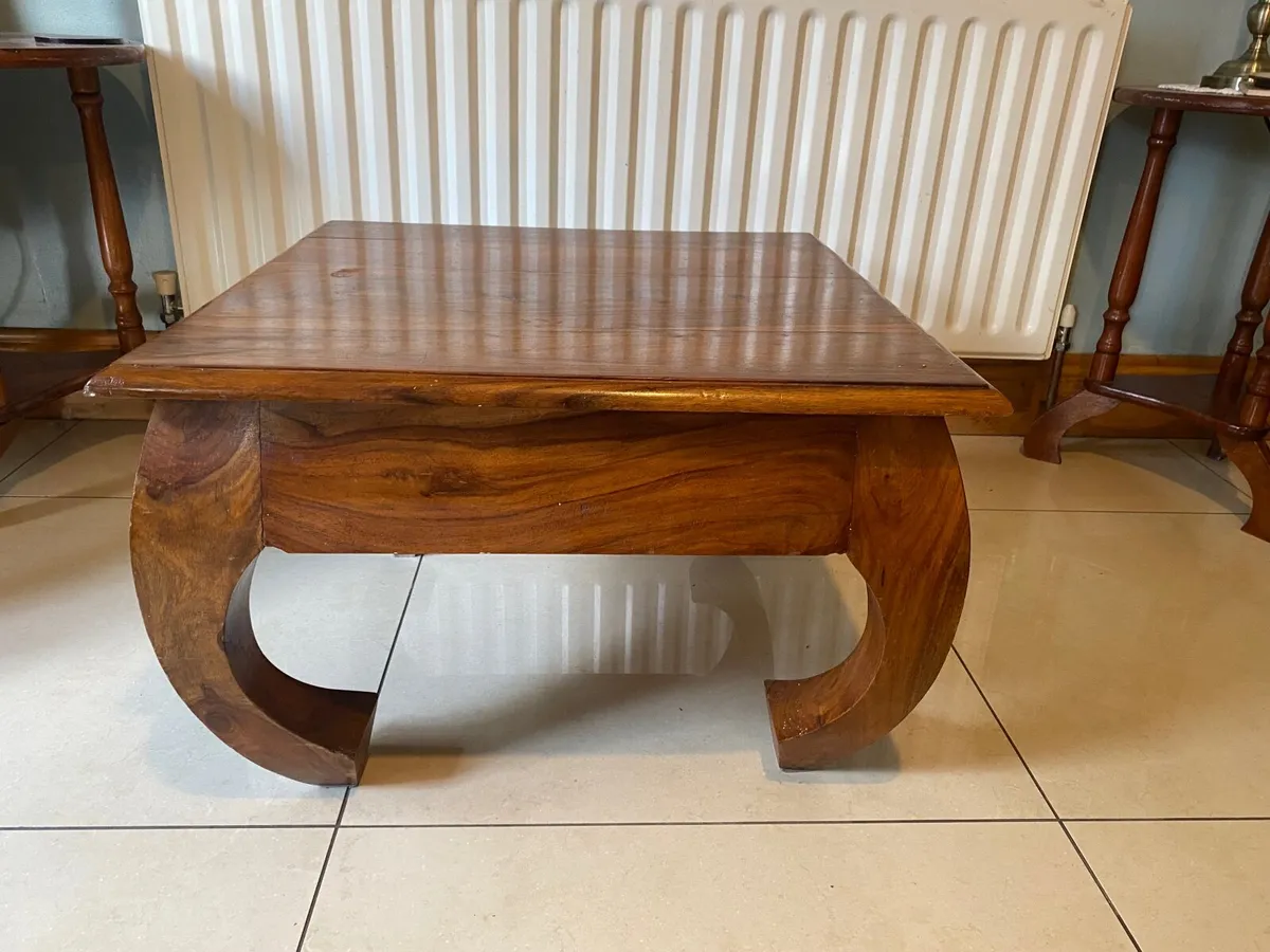 Sofa - Image 2