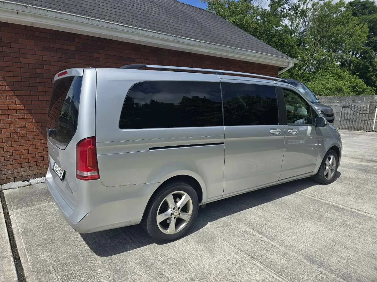 Mercedes-Benz V-Class 2018 - Image 4