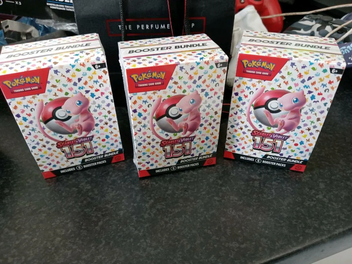 Pokemon 151 booster bundle - Image 1